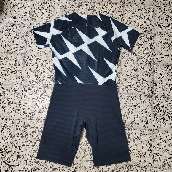 SOLD.... Nike 2020 Elite Pro Speedsuit - Picture 6 of 13